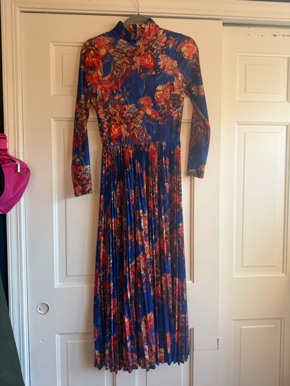 HUNTER BELL - Sabine Floral Pleated Midi Dress -watercolor Bouquet size XS, NWT - Picture 5 of 12